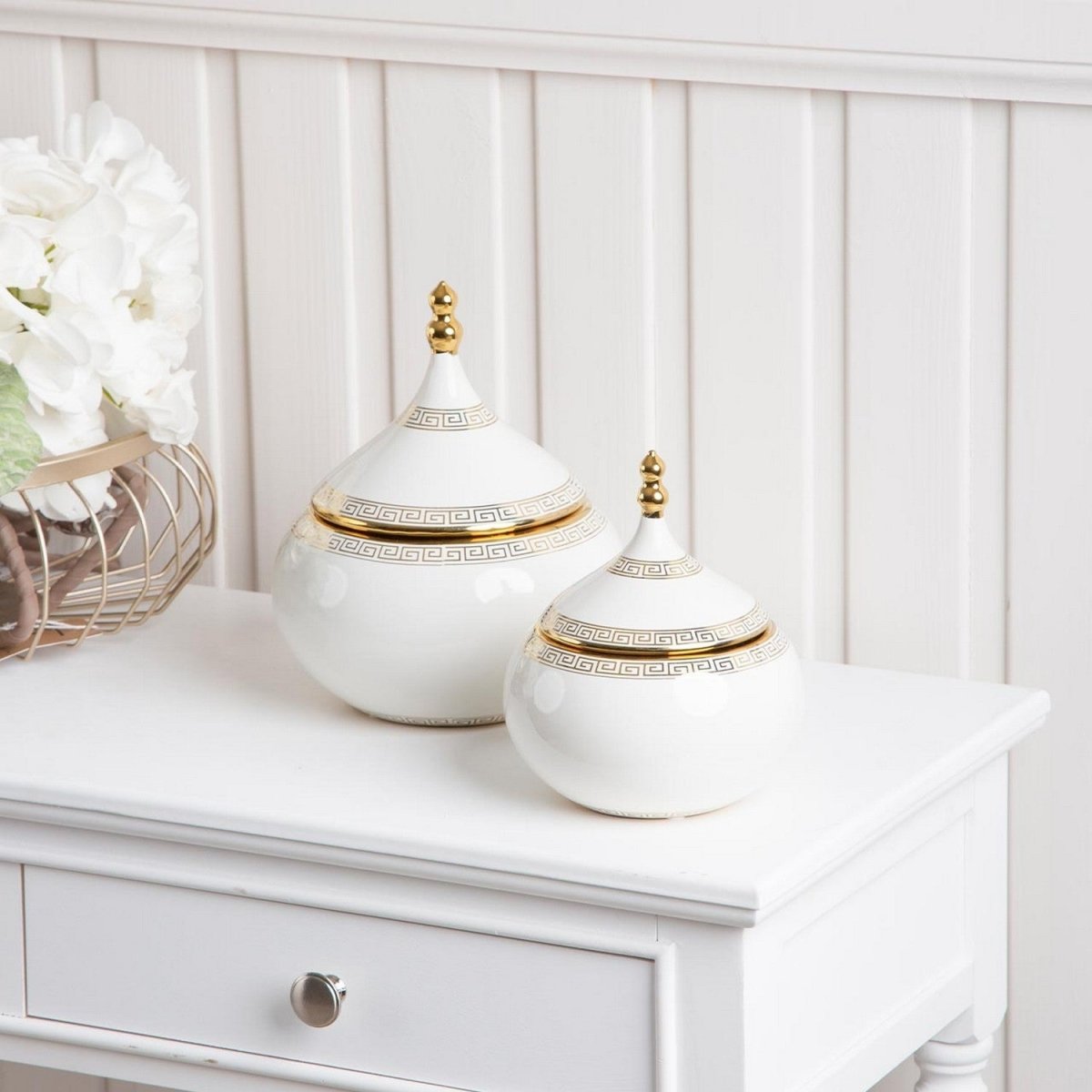 17.5cm Ginger Jar White and Gold - Bonnypack