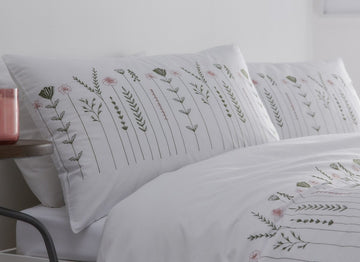 Embroidered Countryside Flowers Double Duvet Set - Green Blush