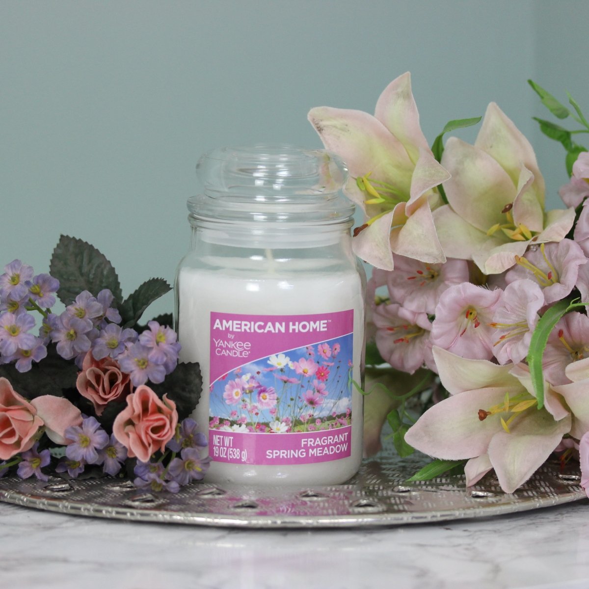 Yankee 19oz Jar Candle Fragrant Spring Meadow Flavour - Bonnypack