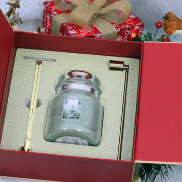 Yankee Candle White Fir Scented Medium Jar Gift Set